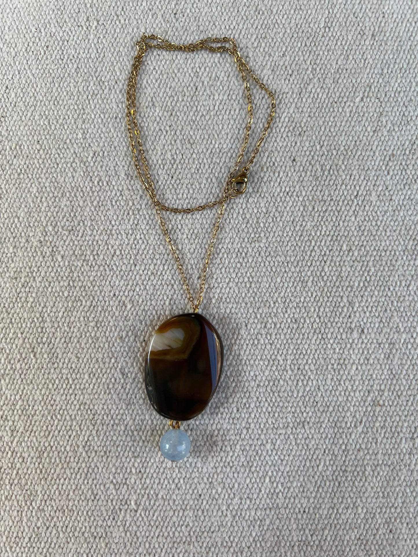 Cadena Piedra marrón Azul