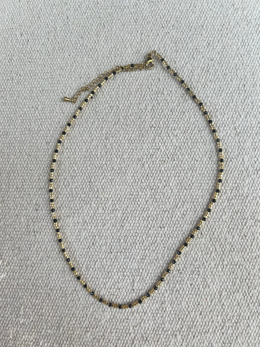 Collar Miyuki Negro