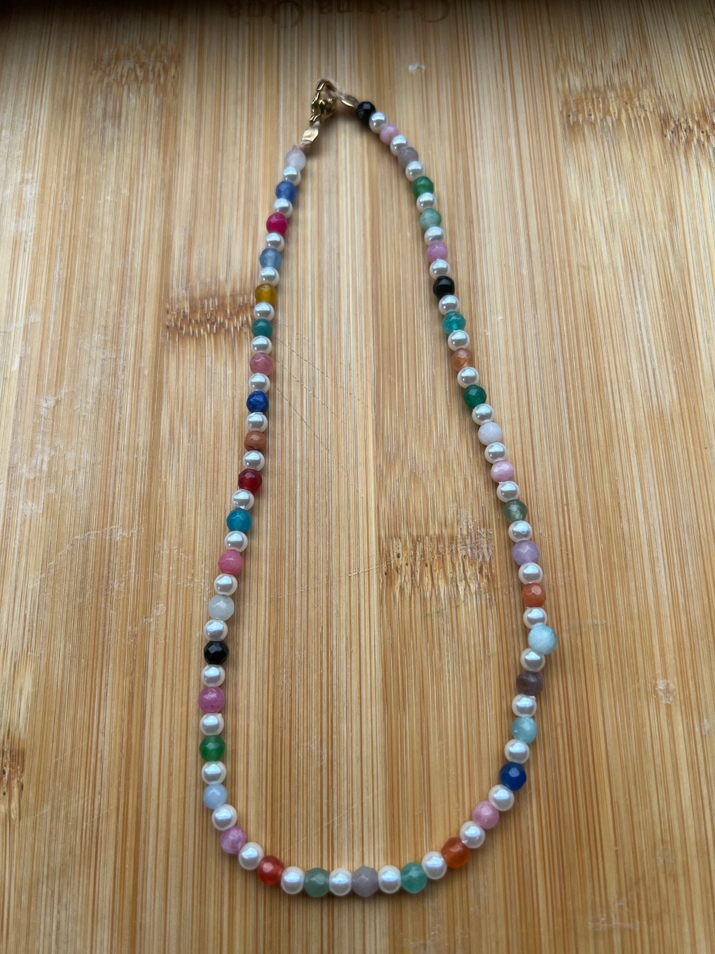 Collar Corto jades perla